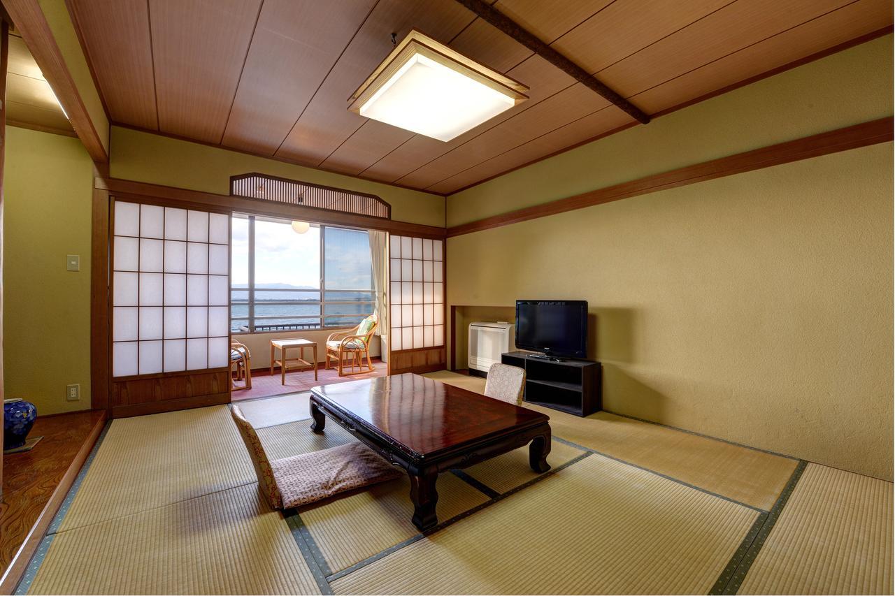 מלון פוג'יסאווה Iwamotoro מראה חיצוני תמונה